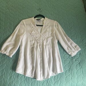 Lovely White Lace Trim Blouse